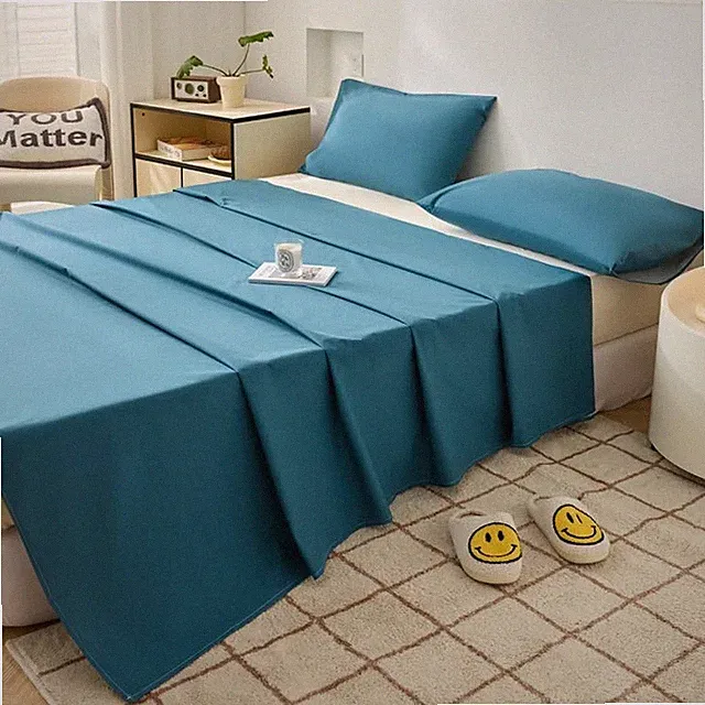 Lightweight Waterproof Flat 70 * 90 Inches Queen Size-Mattress Protector for...